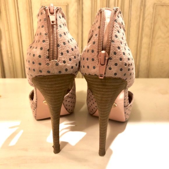 Betsey Johnson Polka Dot Heels - Picture 3 of 4